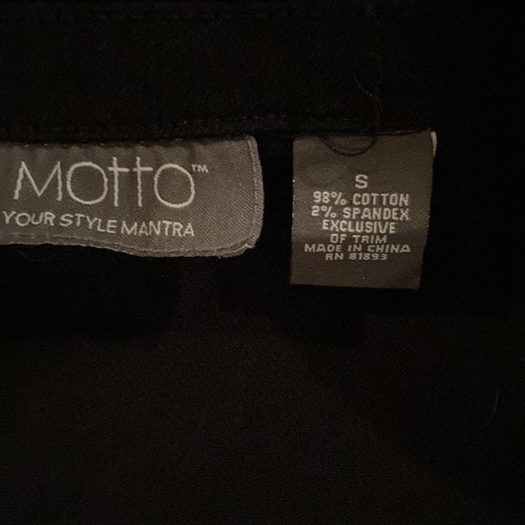 🍀Motto Black Stretch Denim jacket with button accents and 3/4 Sleeve size Small - Picture 6 of 8